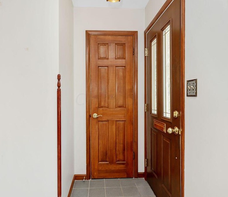 5820 Riverton Rd, Columbus OH 43232-1650 exterior