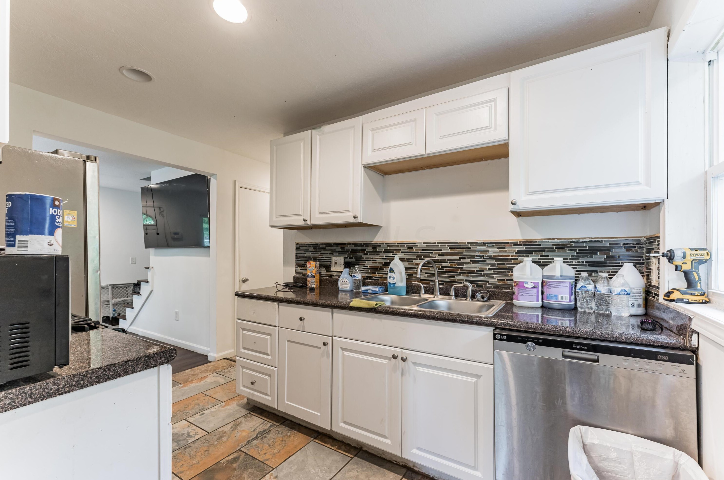 2794 Linview Ave, Columbus OH 43211-1736 exterior