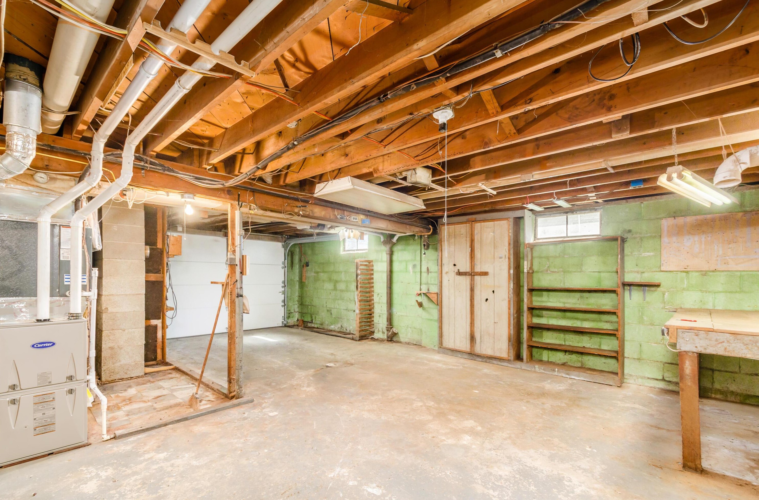 518 Hubert Ave, Lancaster OH 43130-4718 exterior