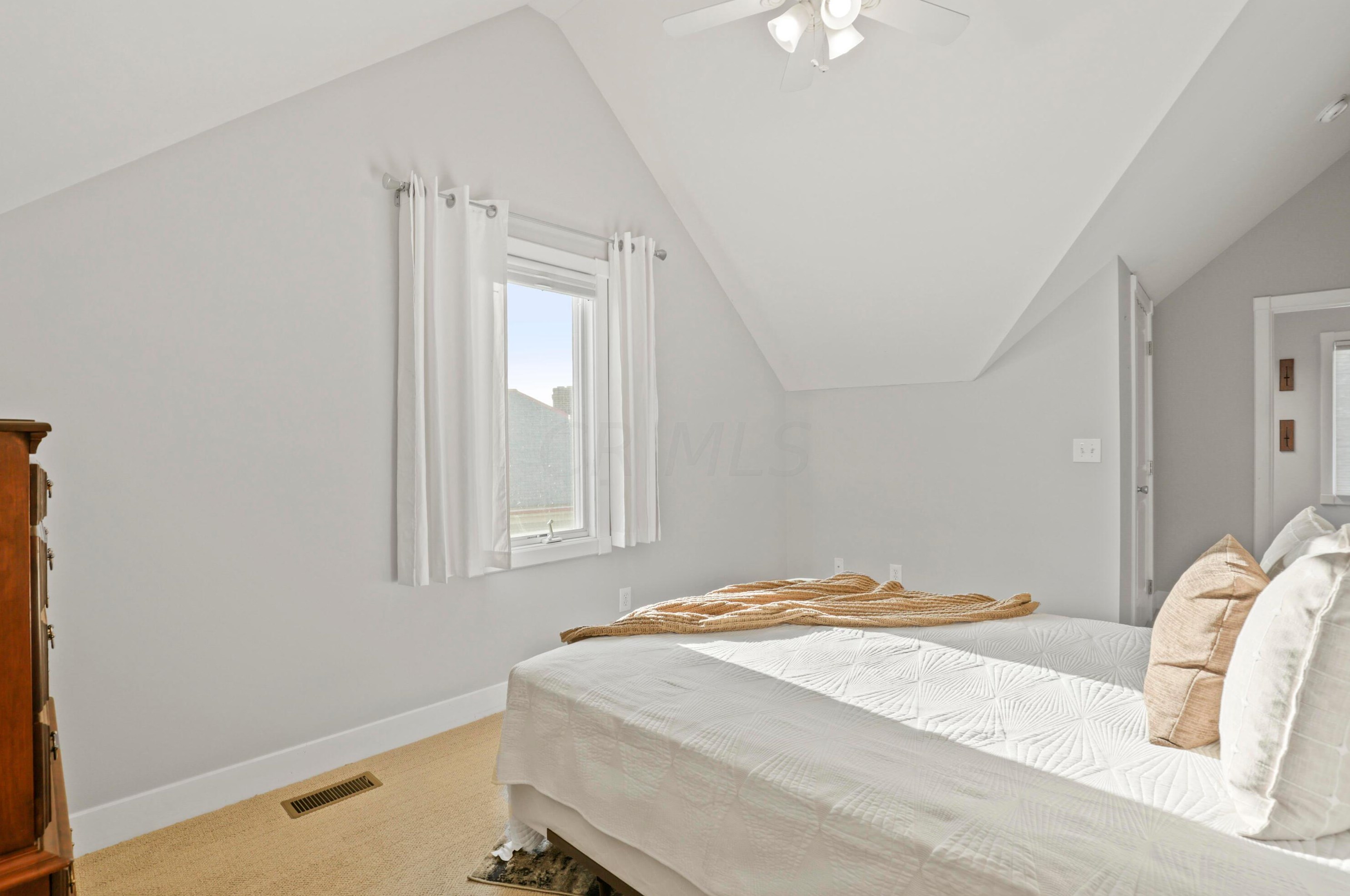 149 4 Ave, Columbus OH 43201-3566 exterior