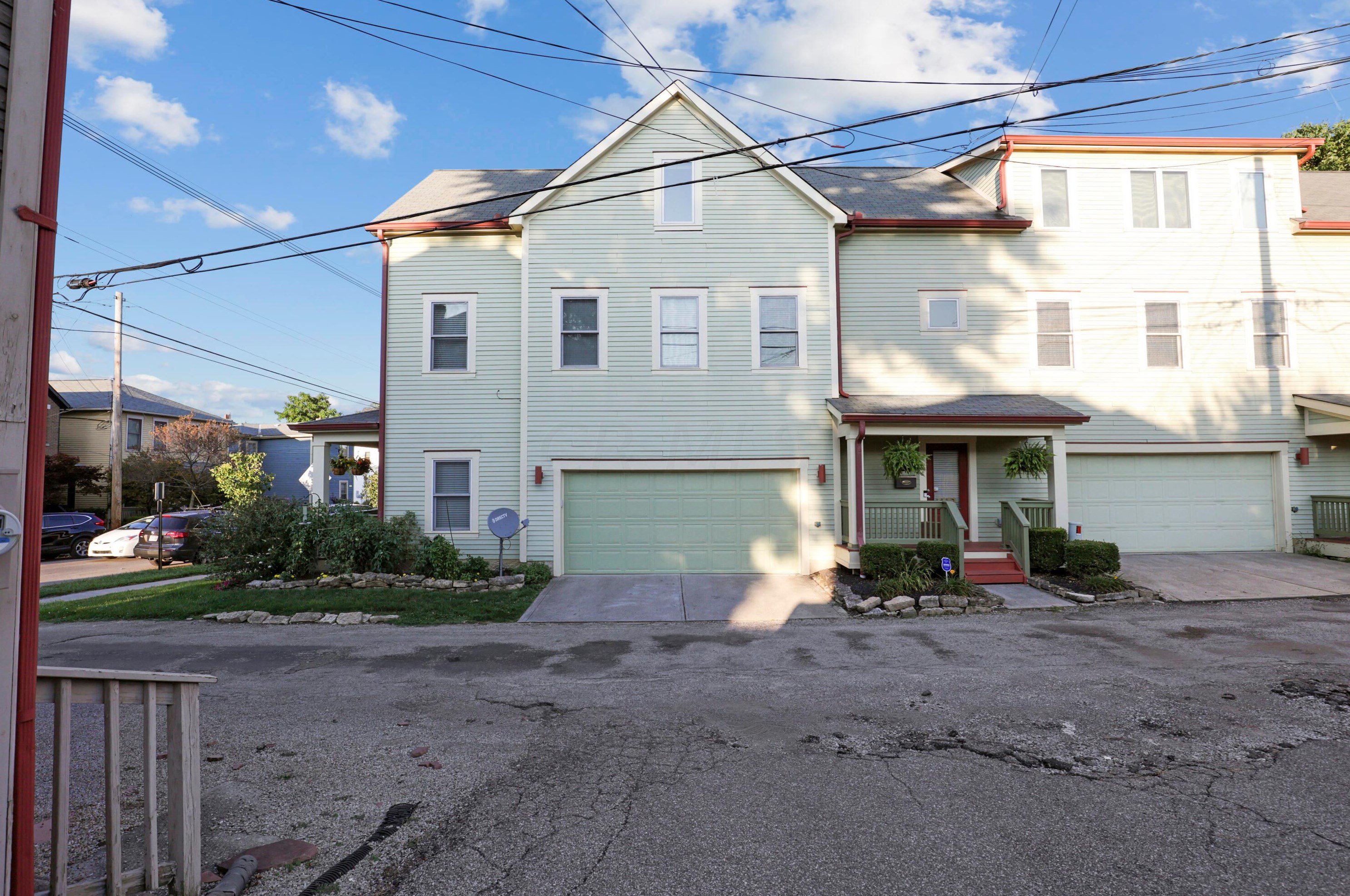 149 4 Ave, Columbus OH 43201-3566 exterior