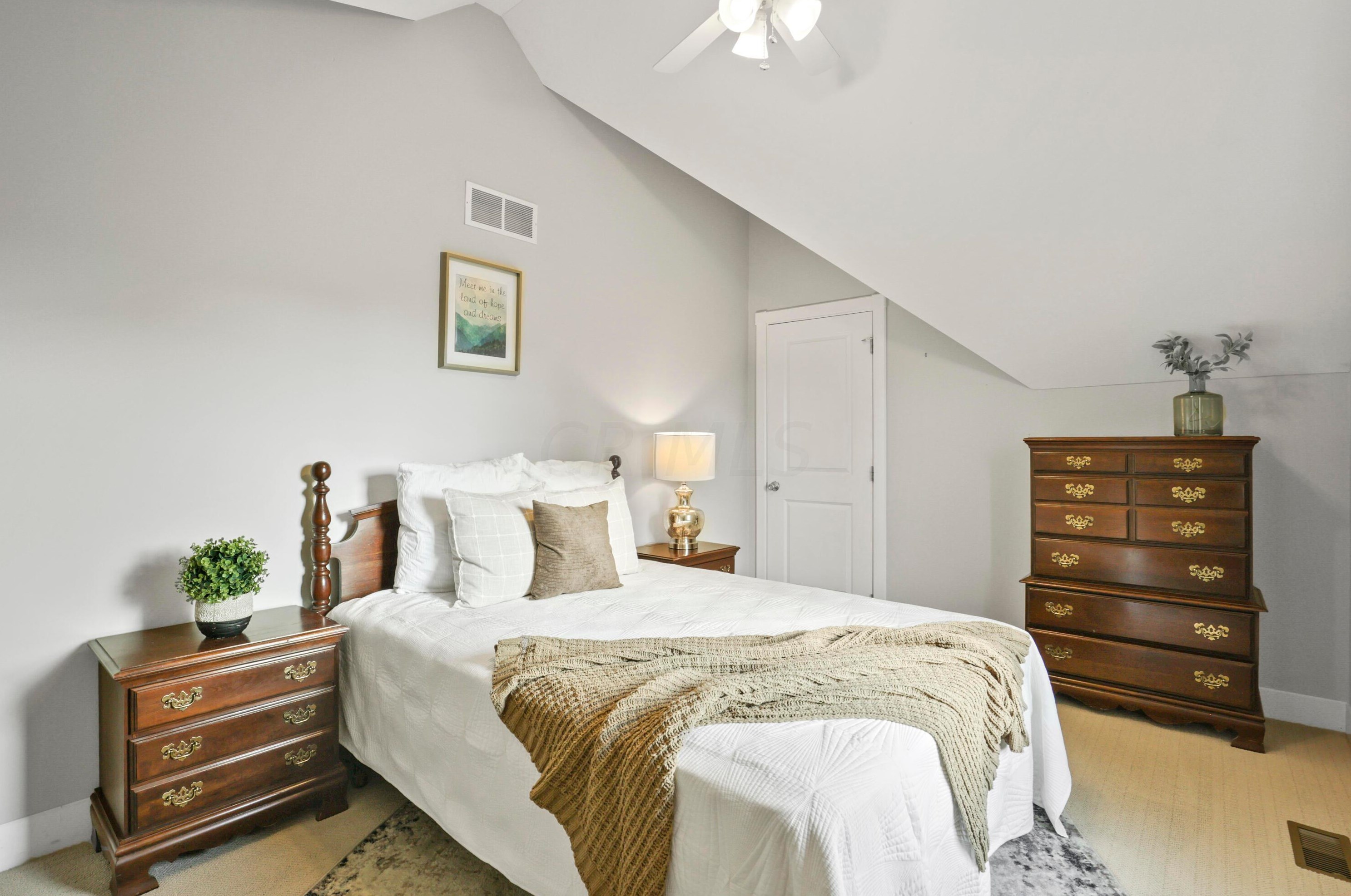 149 4 Ave, Columbus OH 43201-3566 exterior