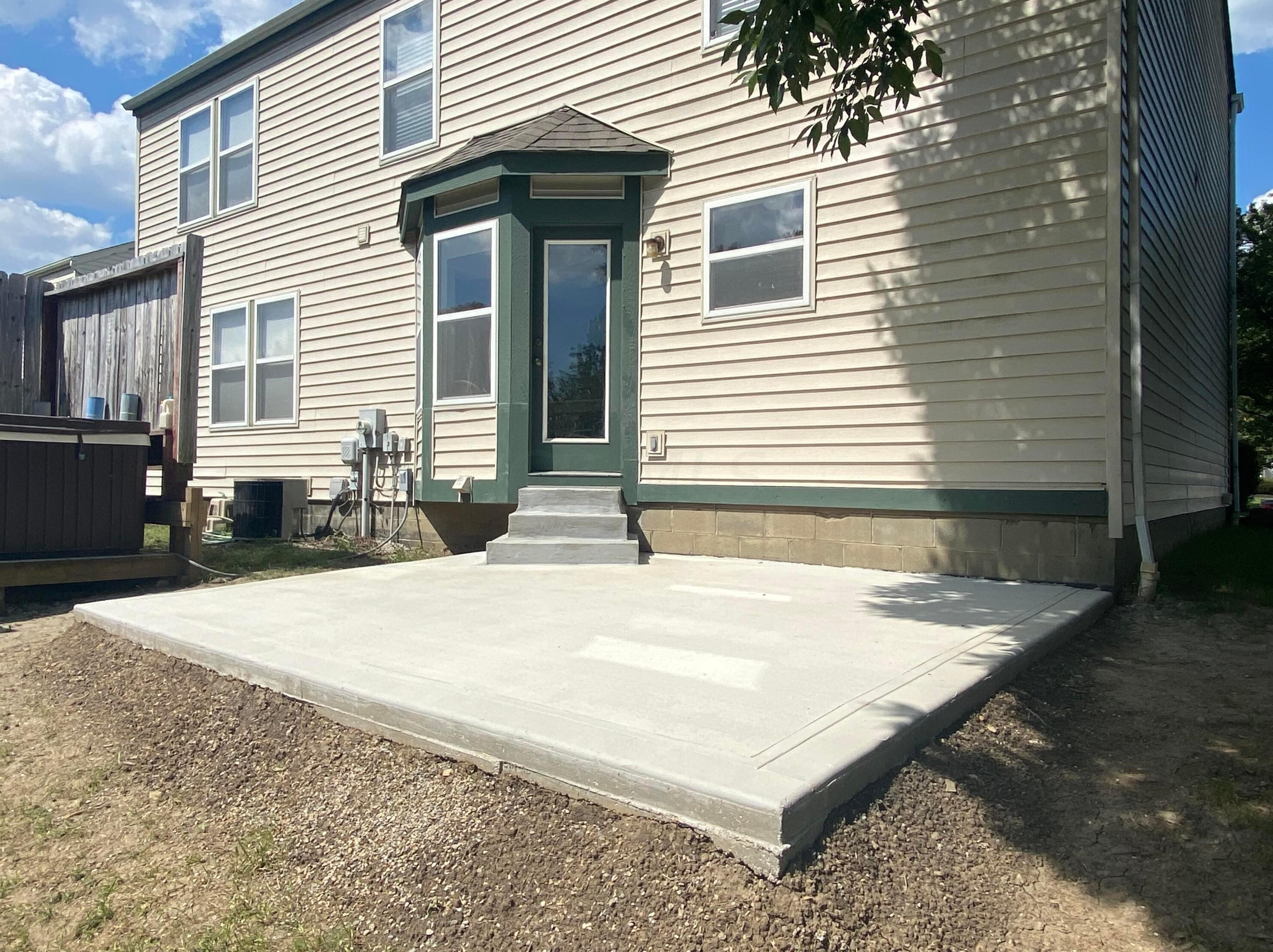 279 Marjoram Dr, Columbus OH 43230-7026 exterior