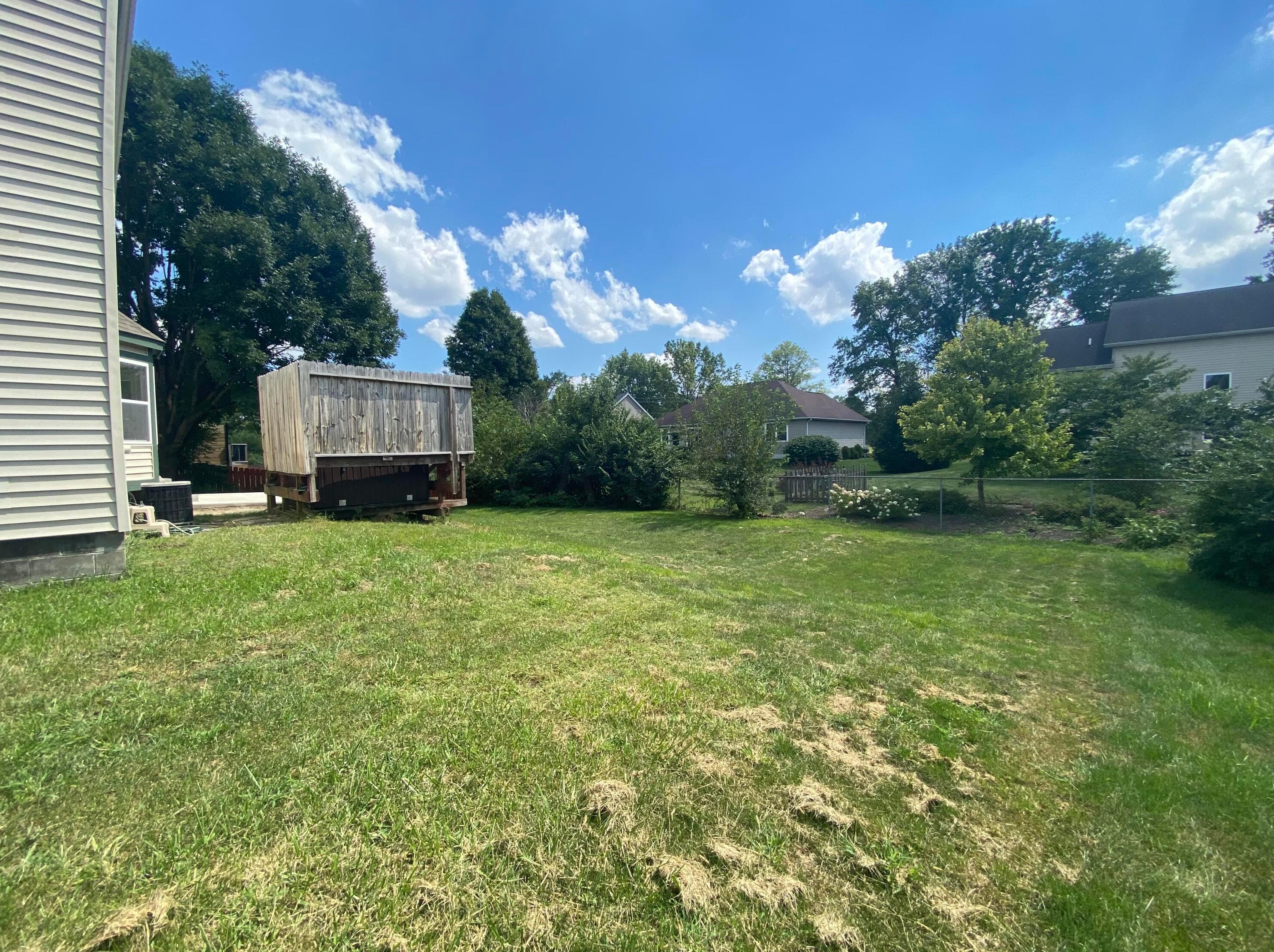 279 Marjoram Dr, Columbus OH 43230-7026 exterior