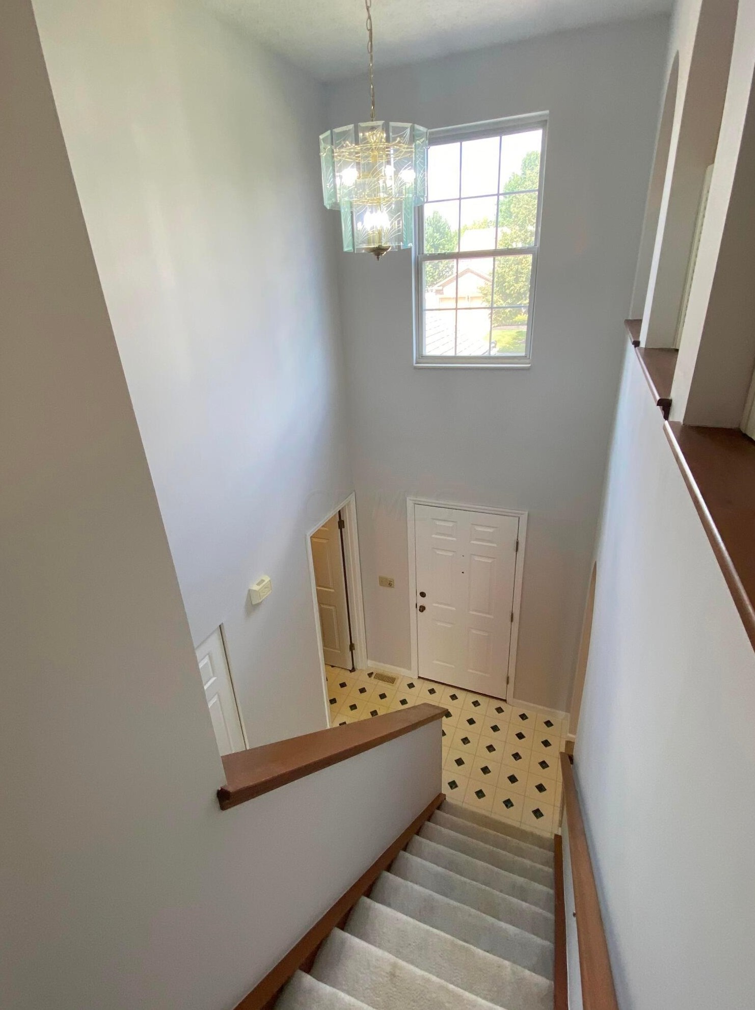 279 Marjoram Dr, Columbus OH 43230-7026 exterior