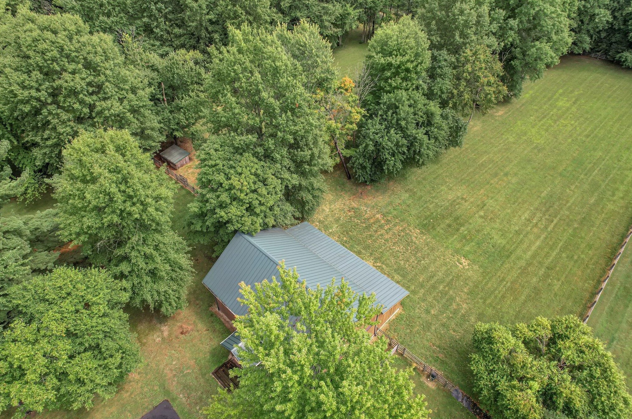 1001 Eckard Rd, Centerburg OH  43011-9728 exterior