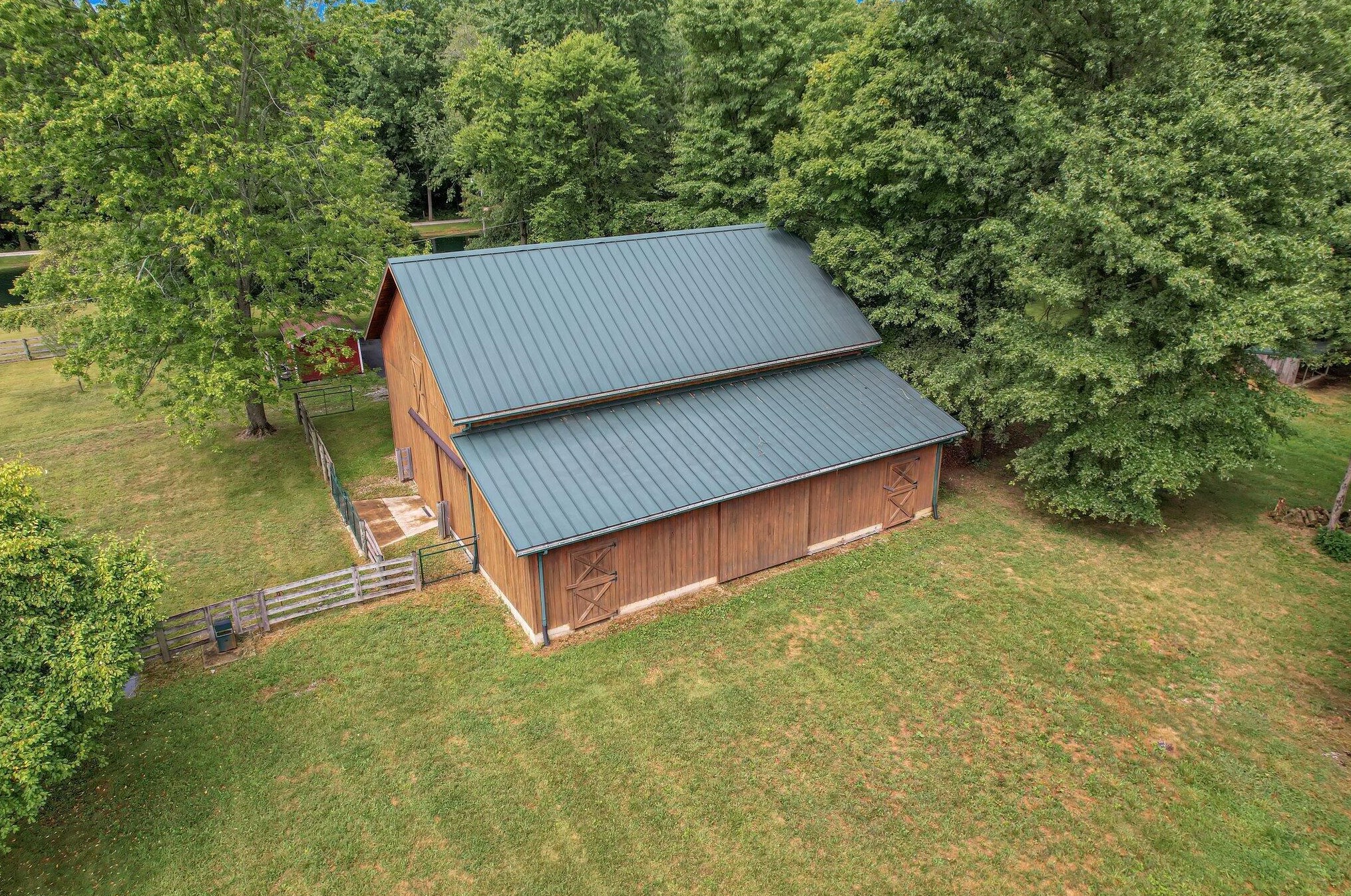 1001 Eckard Rd, Centerburg OH  43011-9728 exterior