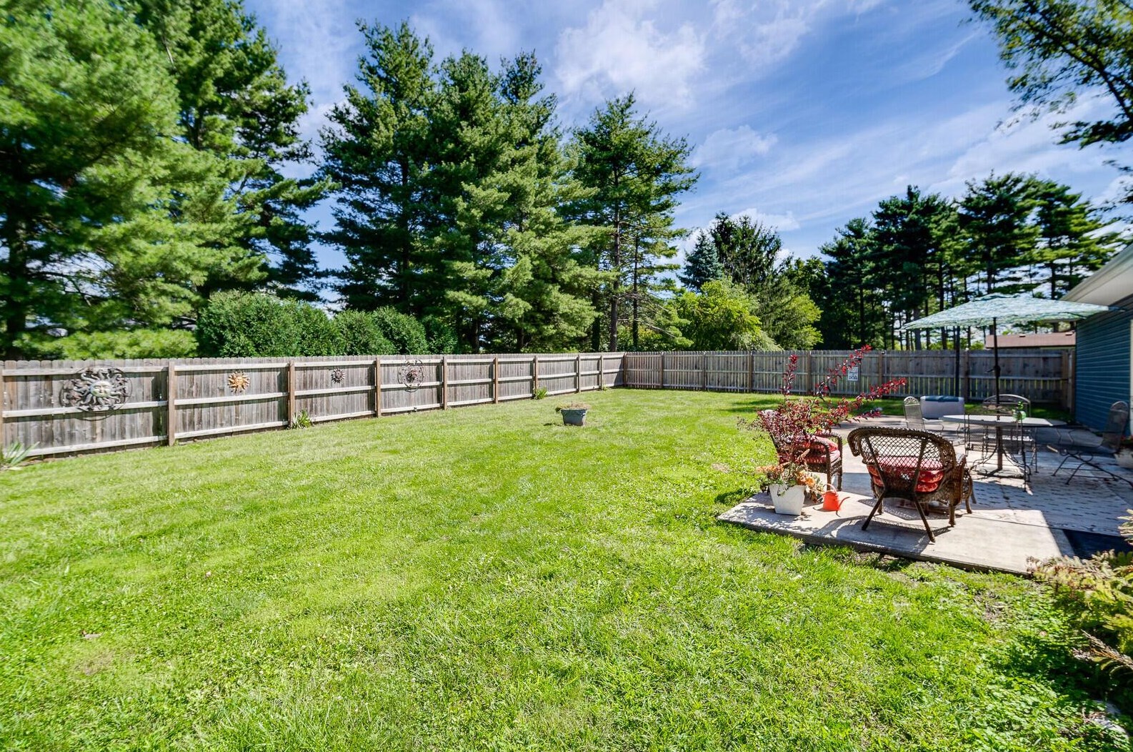 188 Camelot Dr, Urbana OH  43078-2315 exterior