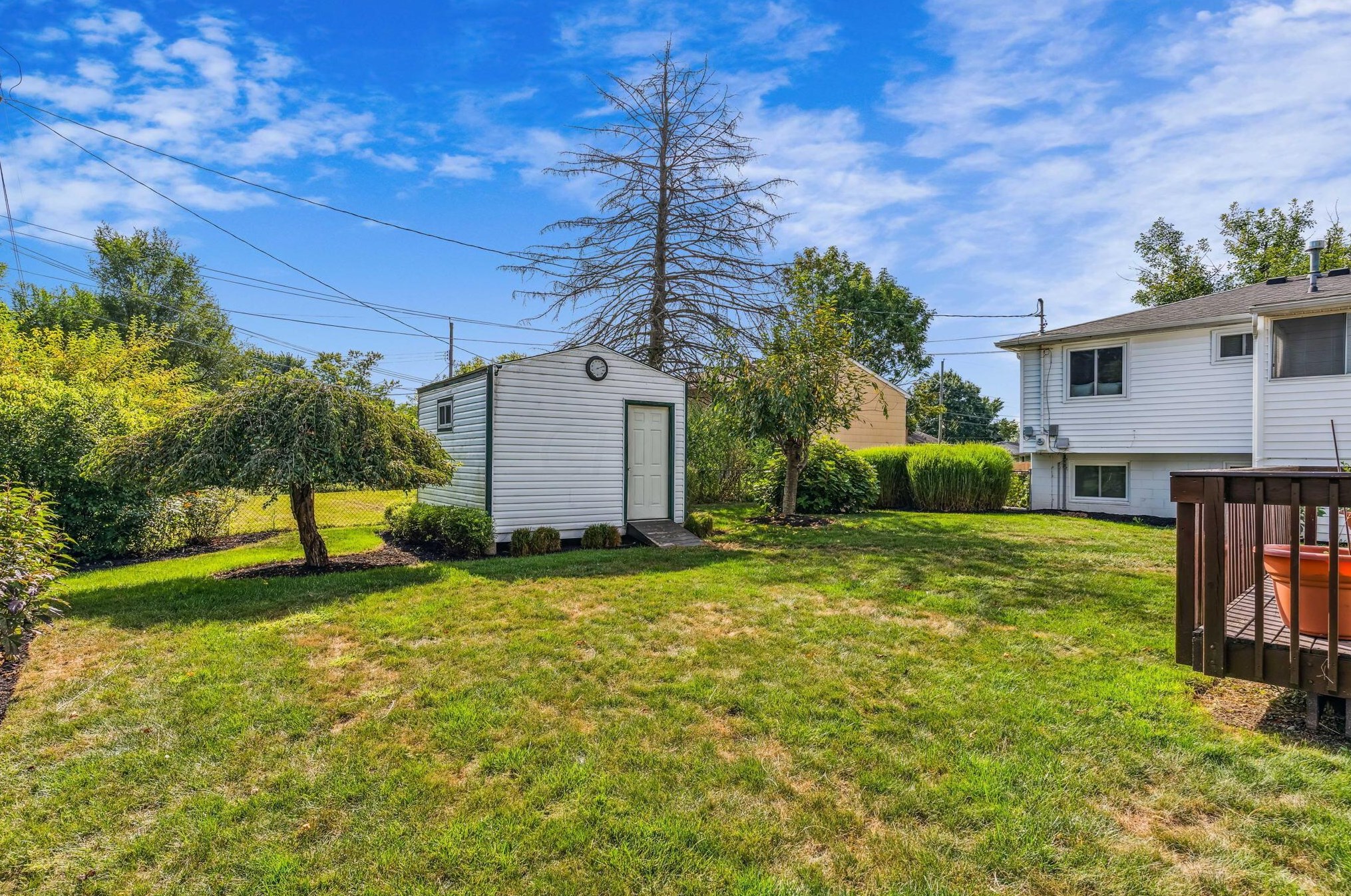 5178 Rutledge Dr, Columbus OH 43232-5856 exterior