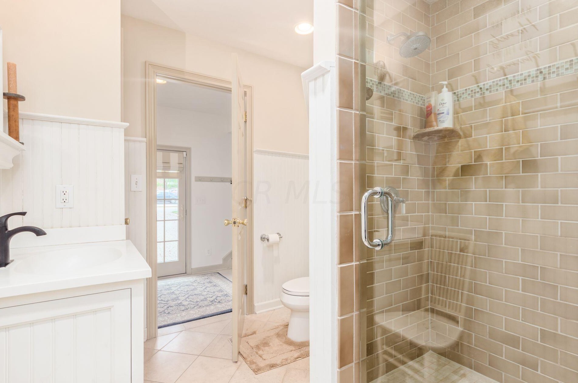 782 Hartford St, Columbus OH 43085-3113 exterior