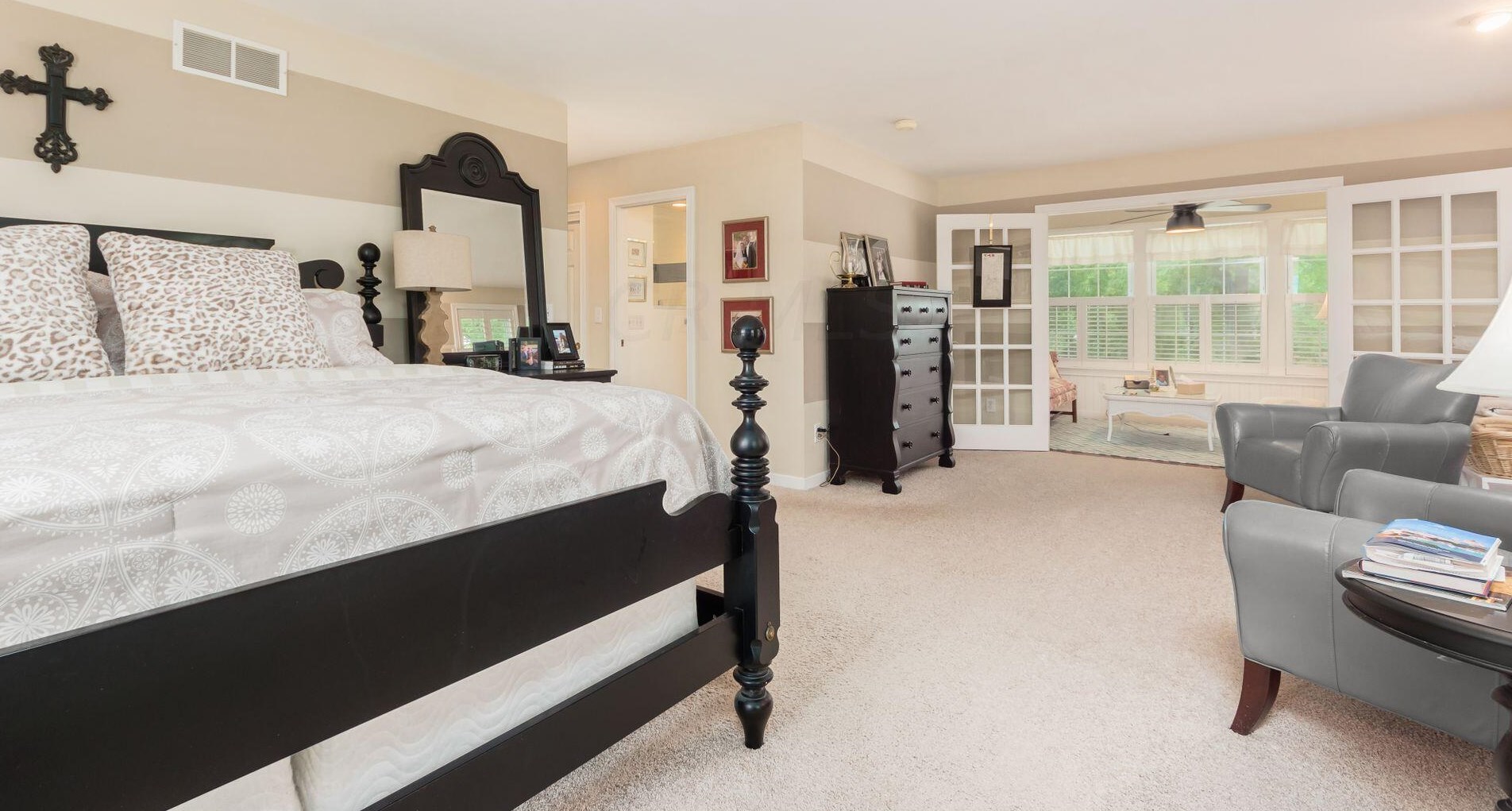 782 Hartford St, Columbus OH 43085-3113 exterior