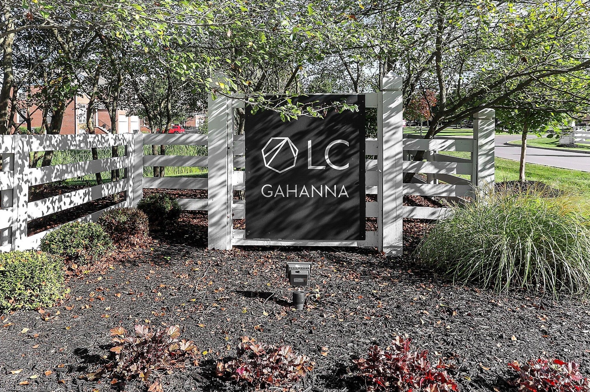 3708 Fish Hawk Lndg, Columbus OH 43230-6445 exterior