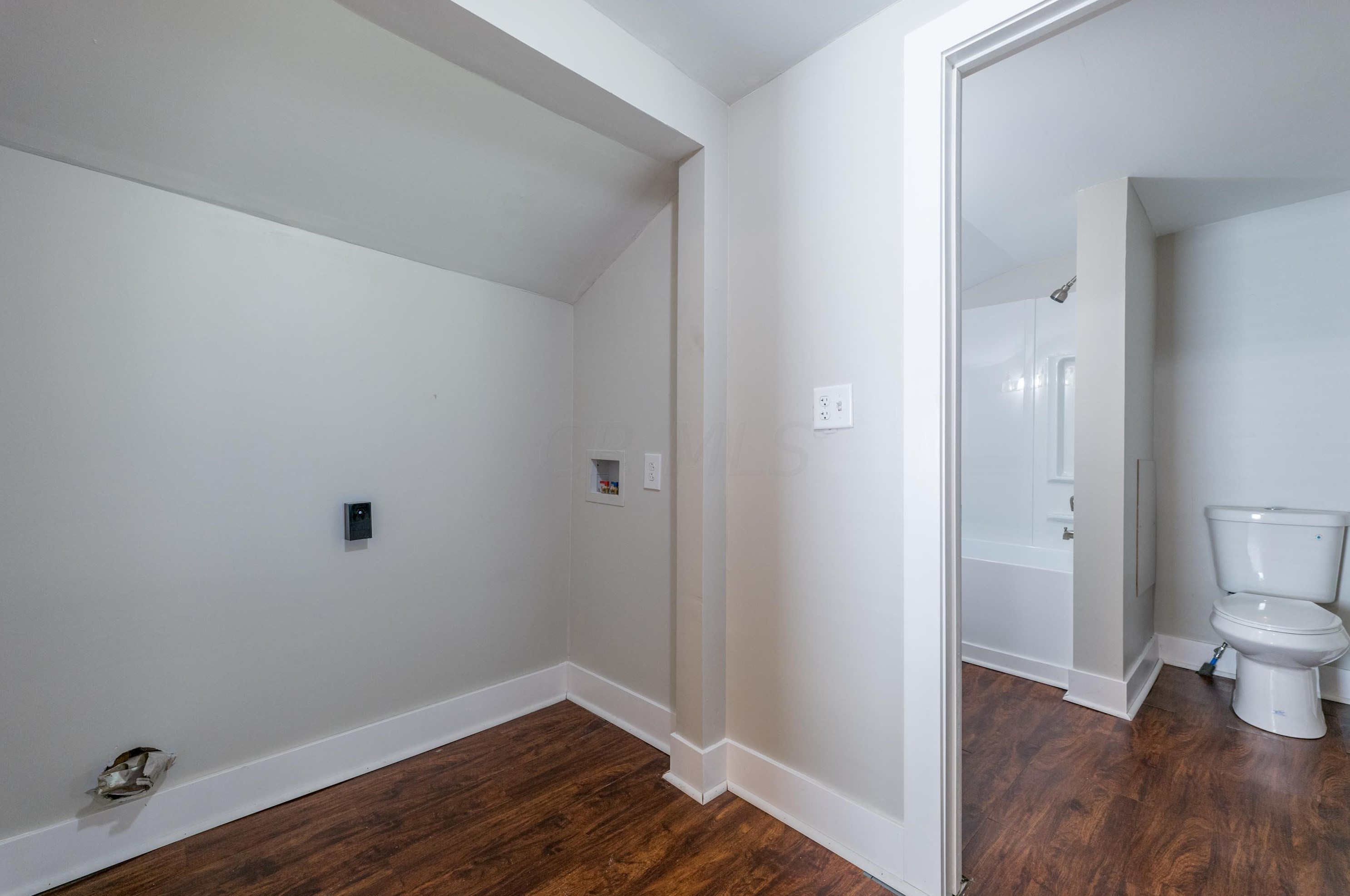 1860 Richmond Rd, Columbus OH 43223-3213 exterior