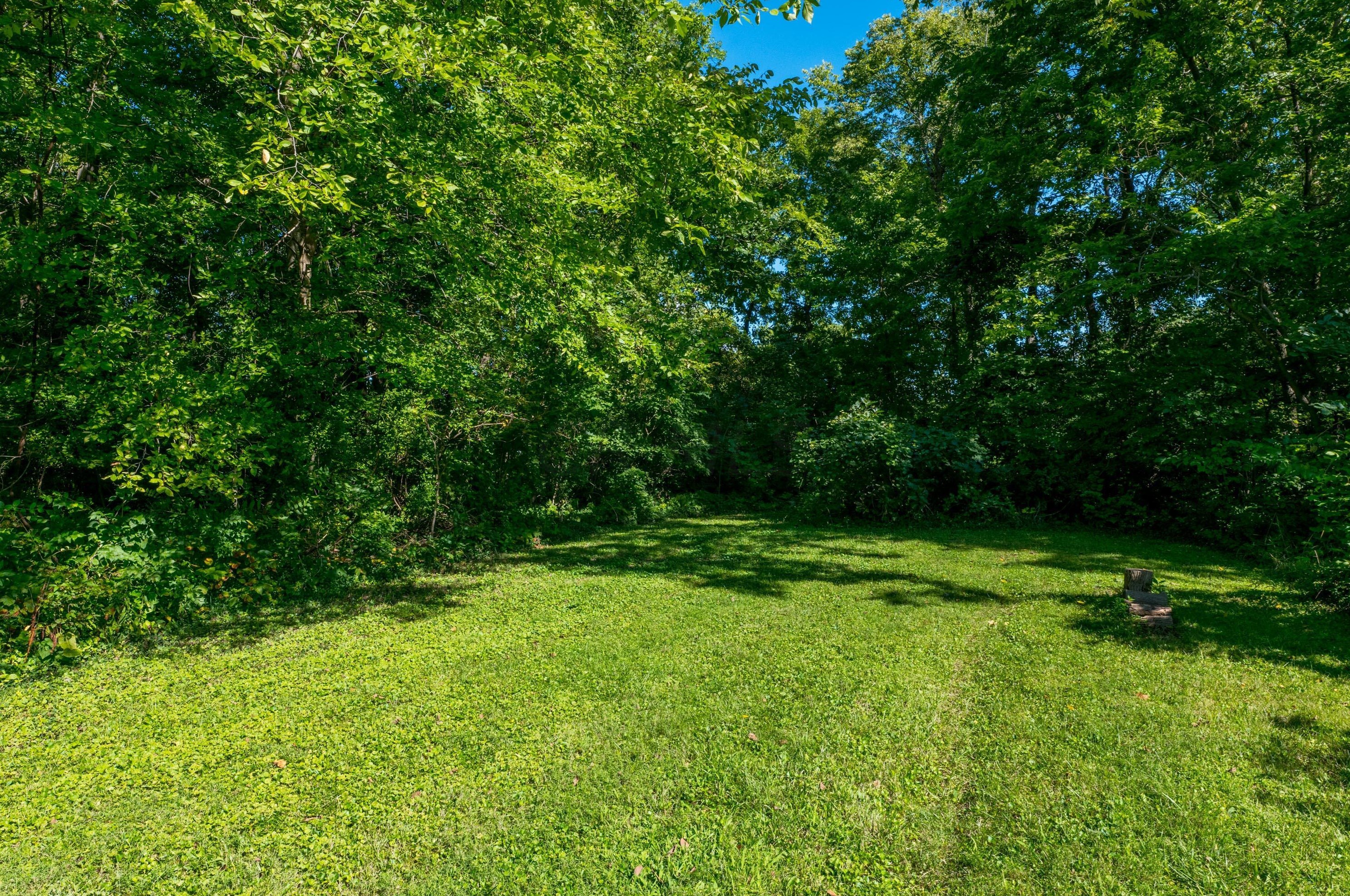 1860 Richmond Rd, Columbus OH 43223-3213 exterior