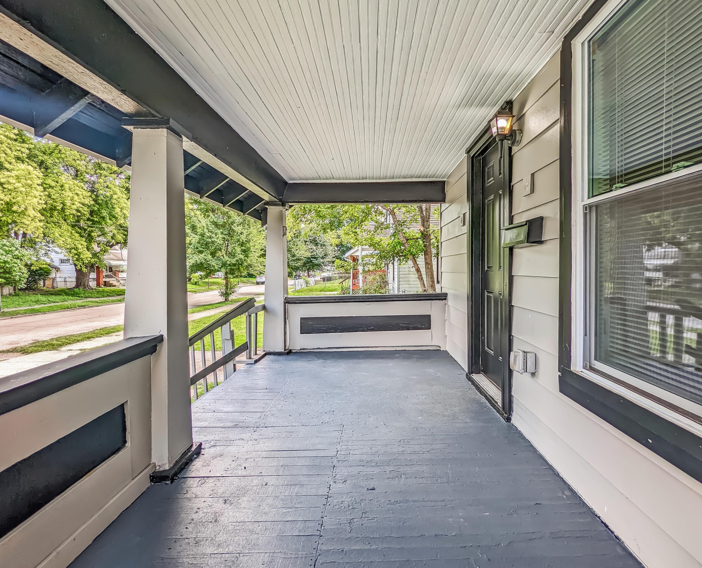 617 Wayne Ave, Columbus OH 43204-3154 exterior