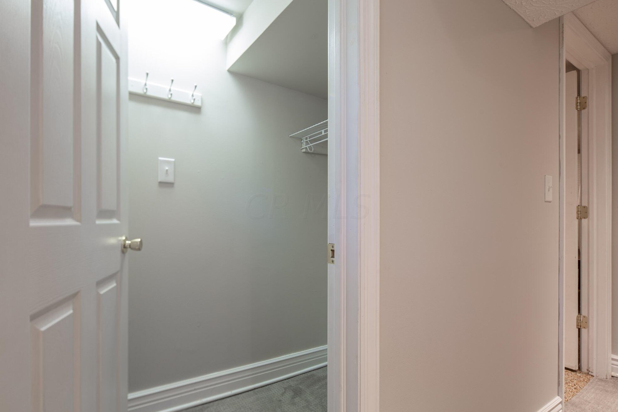 697 Grandon Ave, Columbus OH 43209-2528 exterior