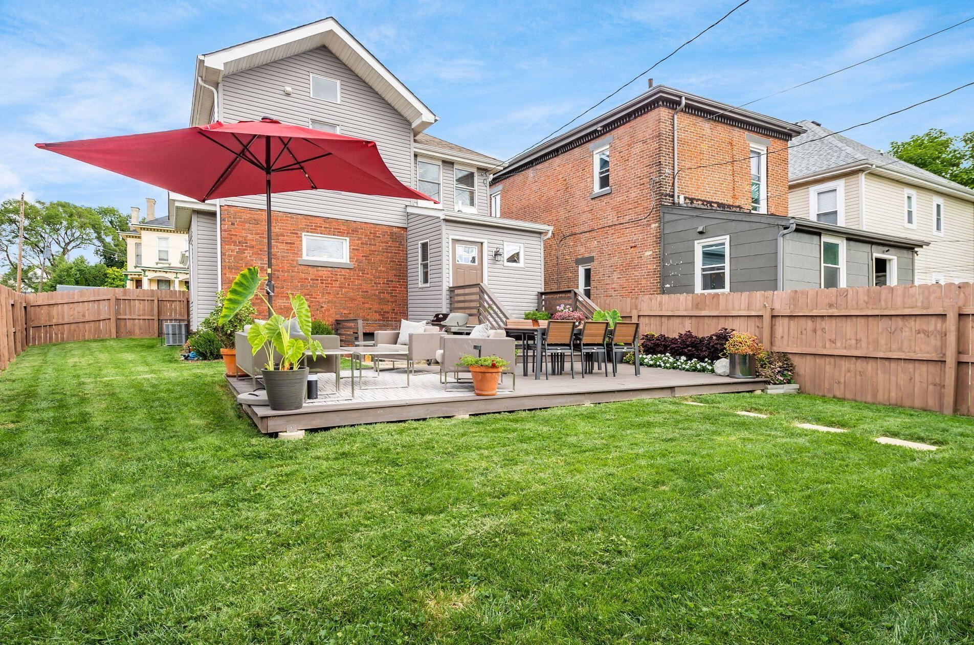 197 Miami Ave, Columbus OH 43203-1867 exterior