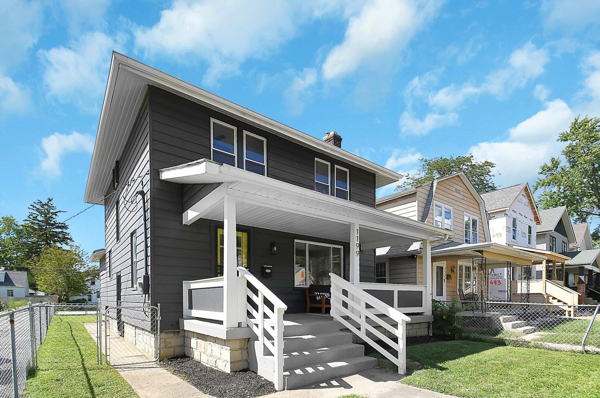 1199 Lockbourne Rd, Columbus OH  43206-3238 exterior