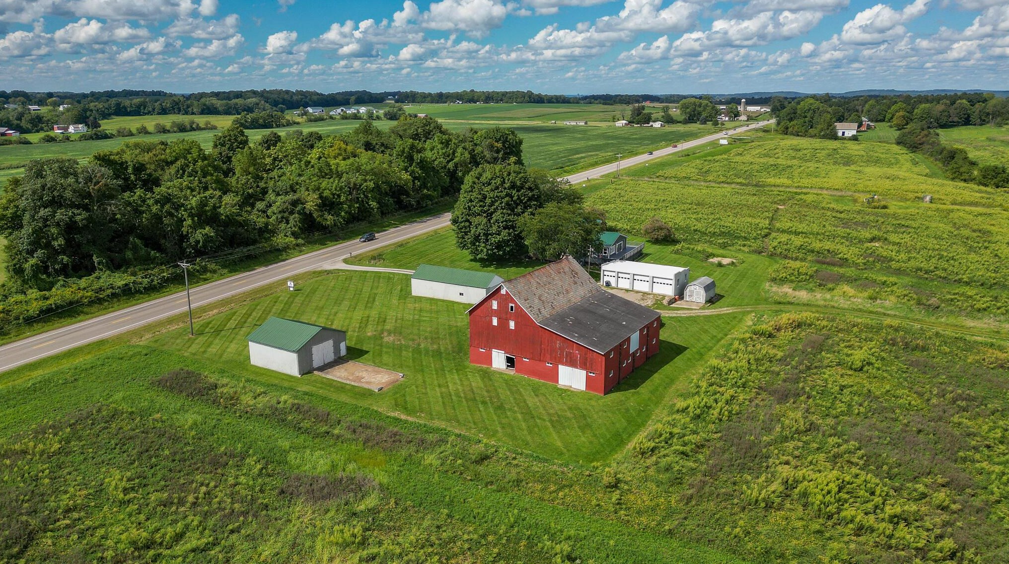 10374 State Route 13, Thornville OH  43076-9741 exterior