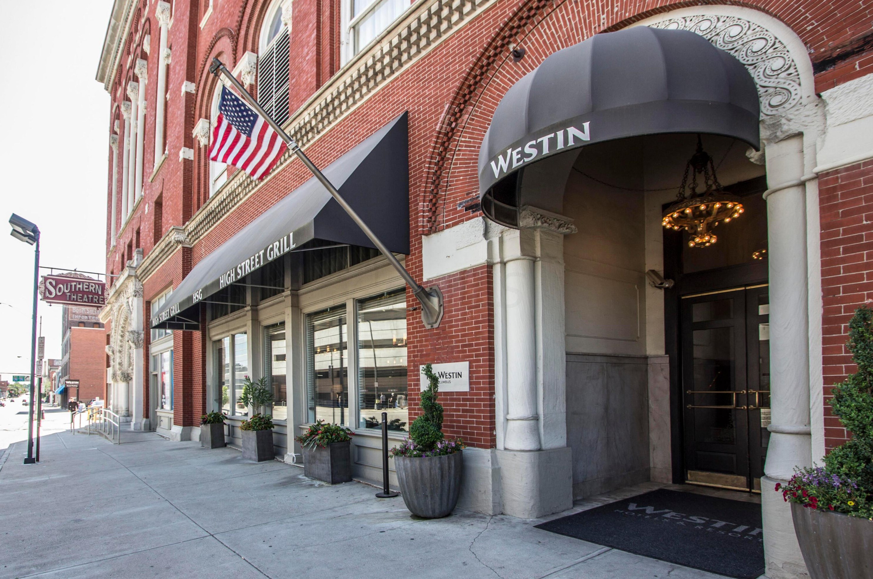 1436 Indianola Ave, Columbus OH  43201-4519 exterior