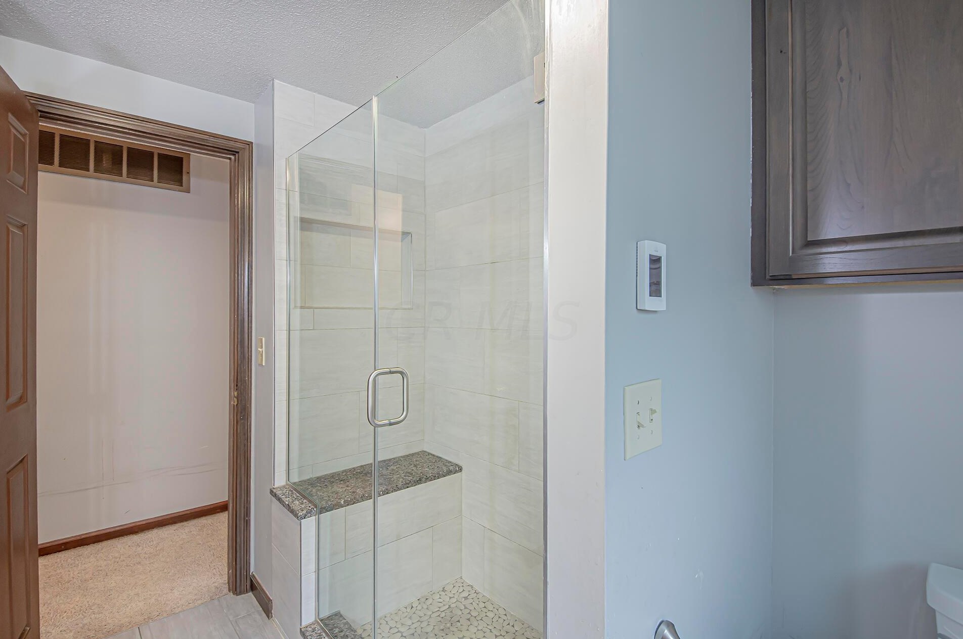 180 Landover Rd, Columbus OH 43230-3130 exterior