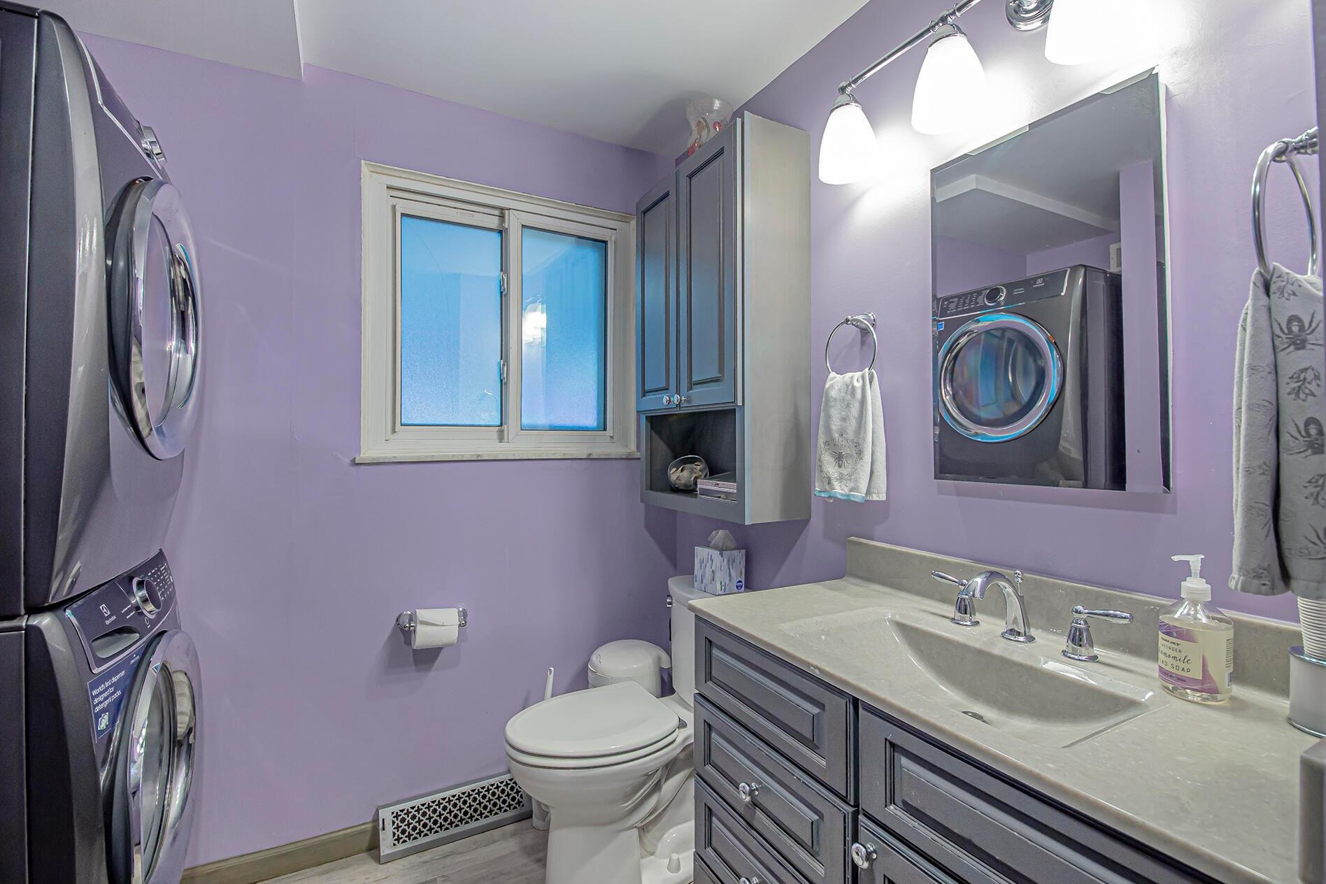 180 Landover Rd, Columbus OH 43230-3130 exterior