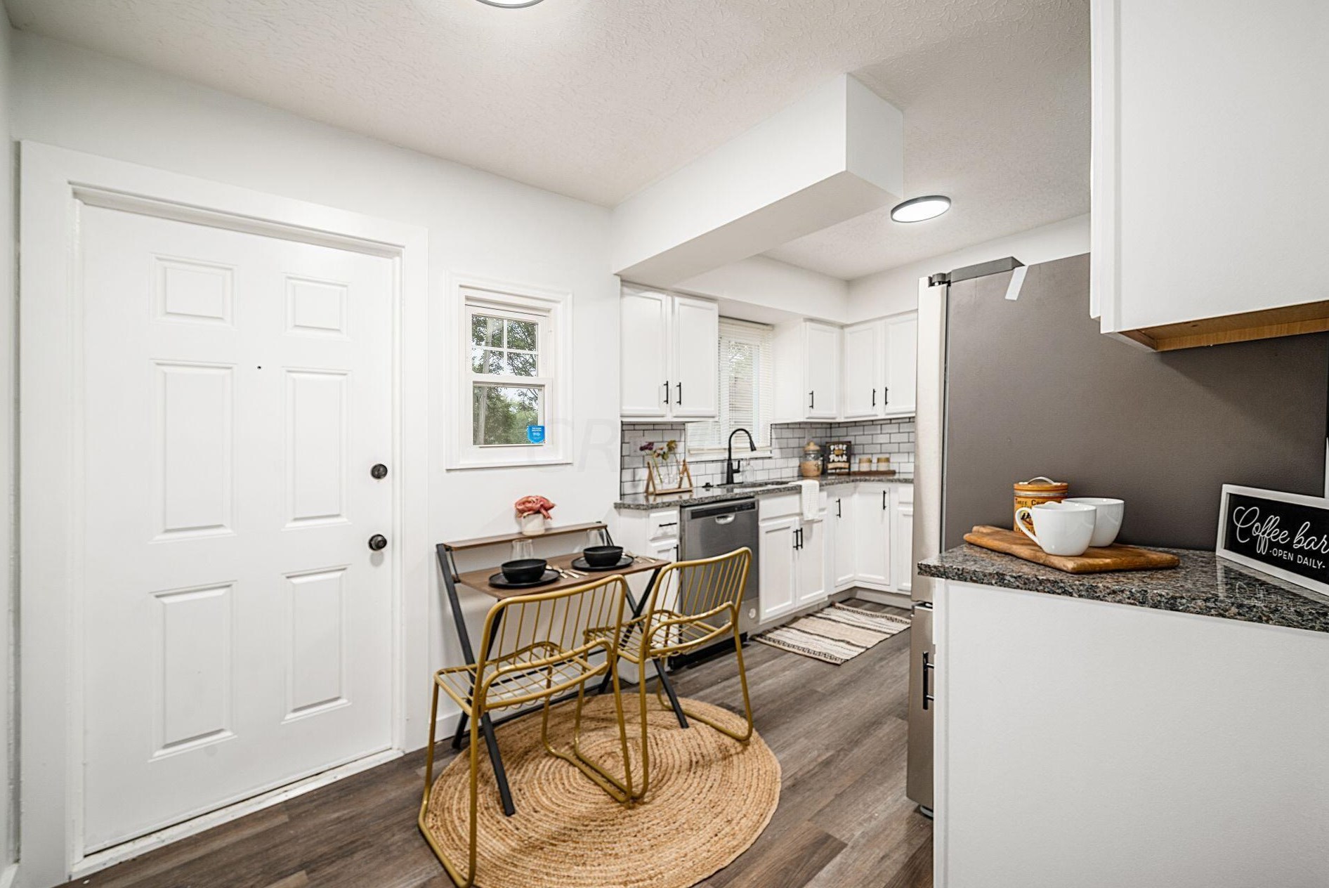 1651 Case Rd, Columbus OH  43235-7518 exterior