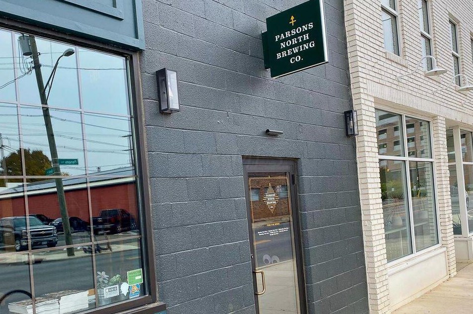 652 Whittier St, Columbus OH  43206-2859 exterior