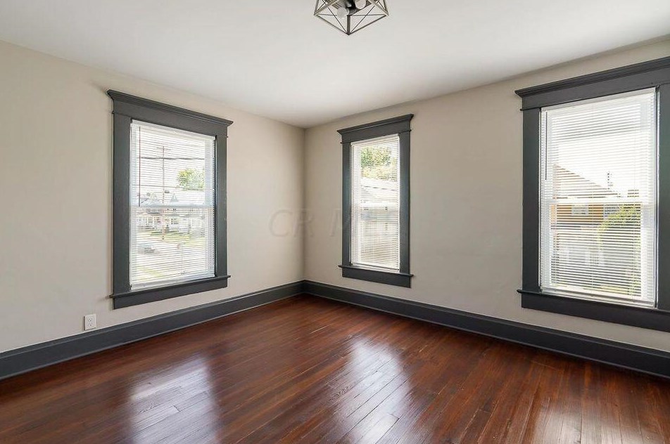 652 Whittier St, Columbus OH  43206-2859 exterior