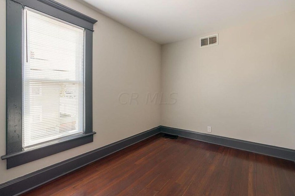 652 Whittier St, Columbus OH  43206-2859 exterior