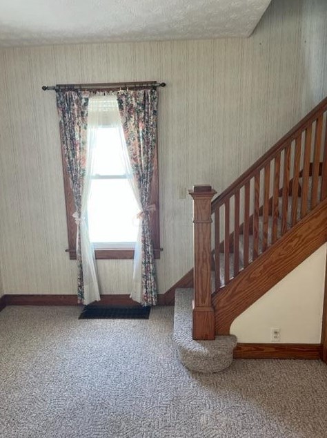 255 Mt Ida Ave, Lancaster OH 43130-4723 exterior