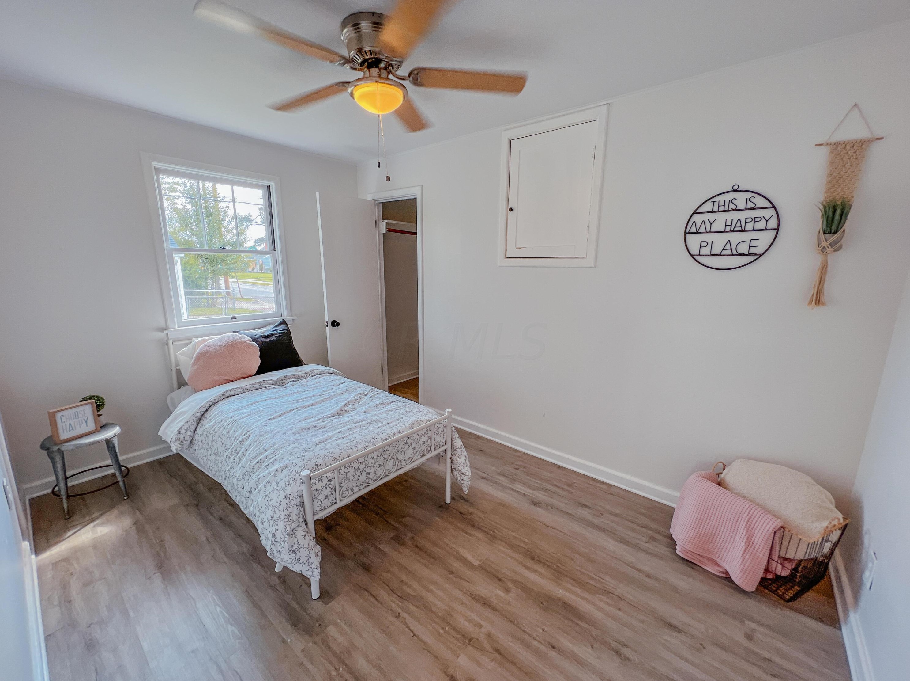 2265 Homewood Ave, Columbus OH 43223-1728 exterior