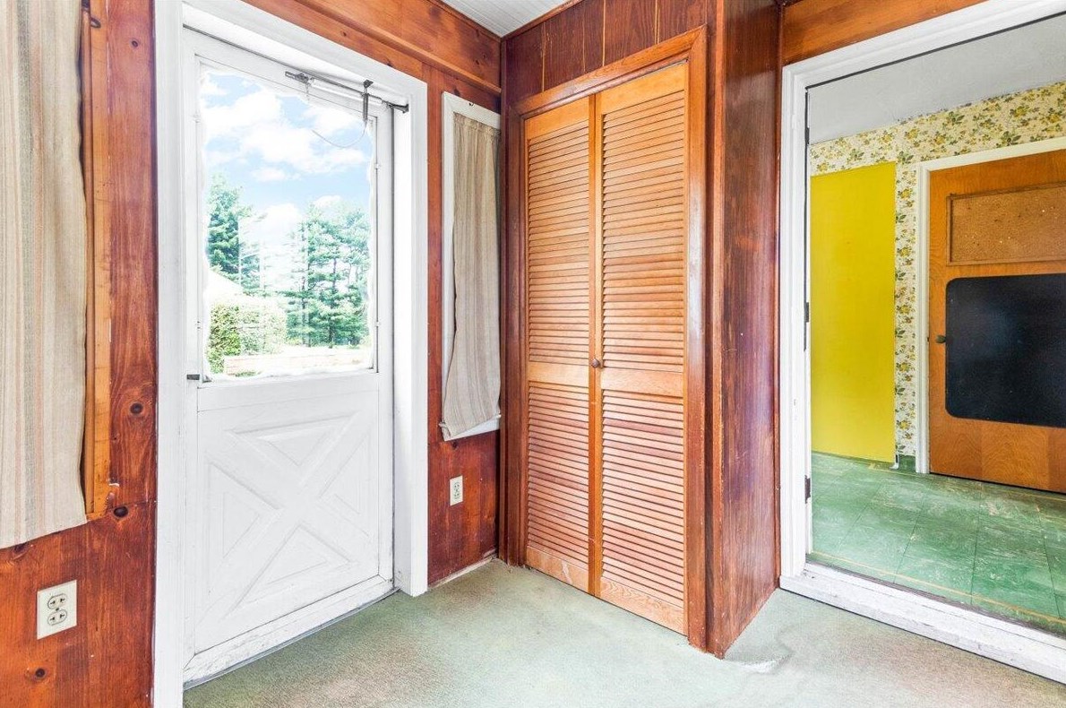 2910 Boving Rd, Lancaster OH 43130-4558 exterior