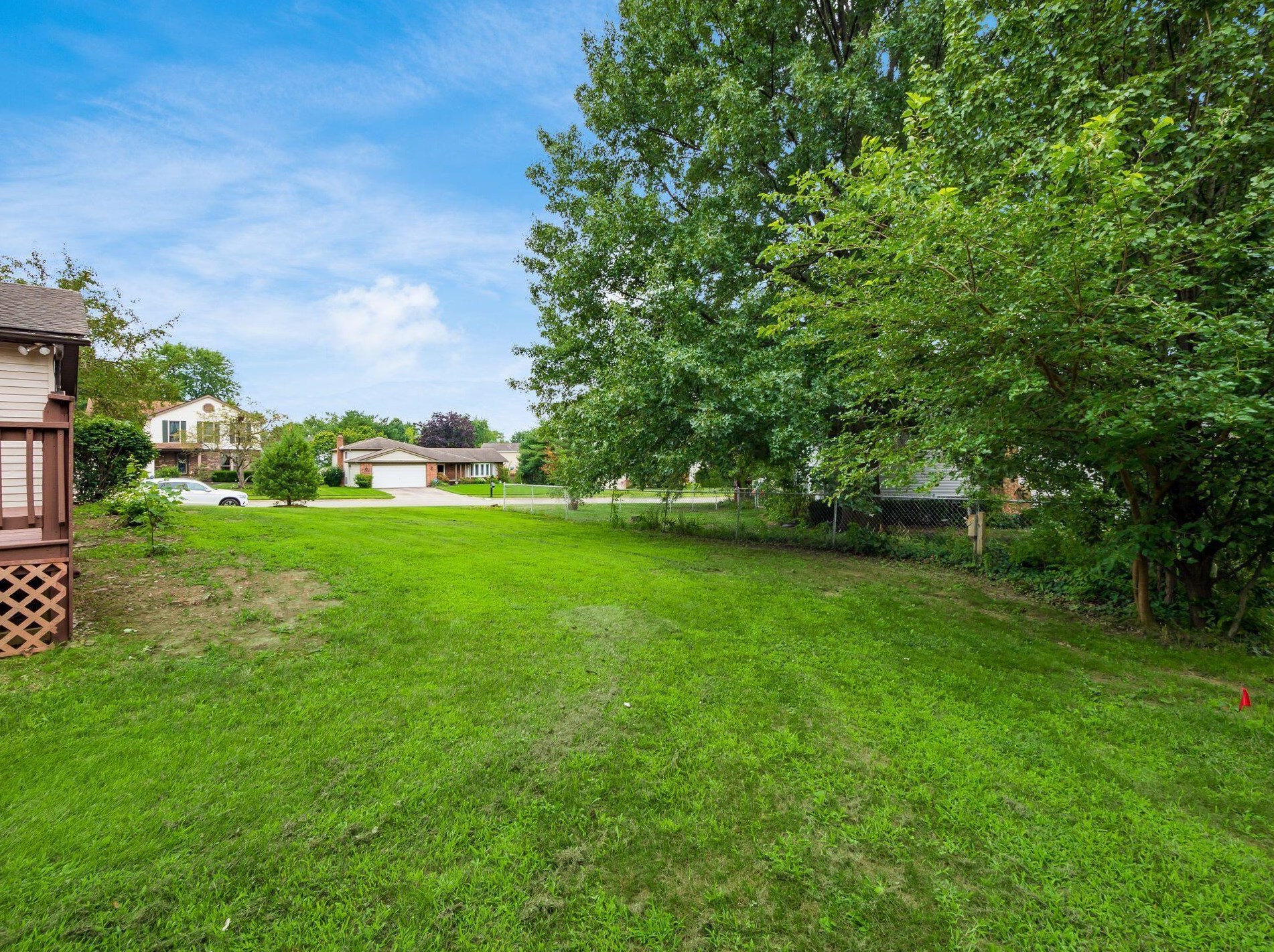 710 Caroway Blvd, Columbus OH 43230-3256 exterior