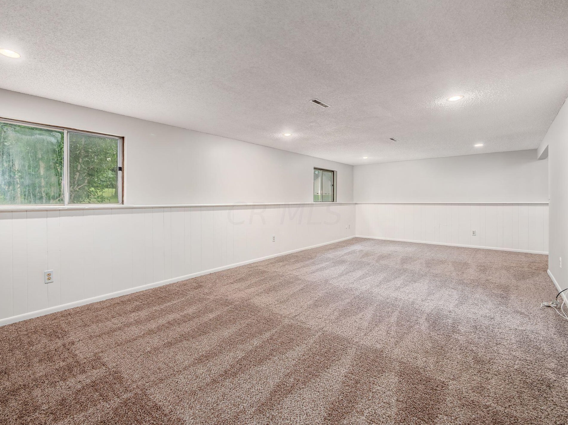 710 Caroway Blvd, Columbus OH 43230-3256 exterior