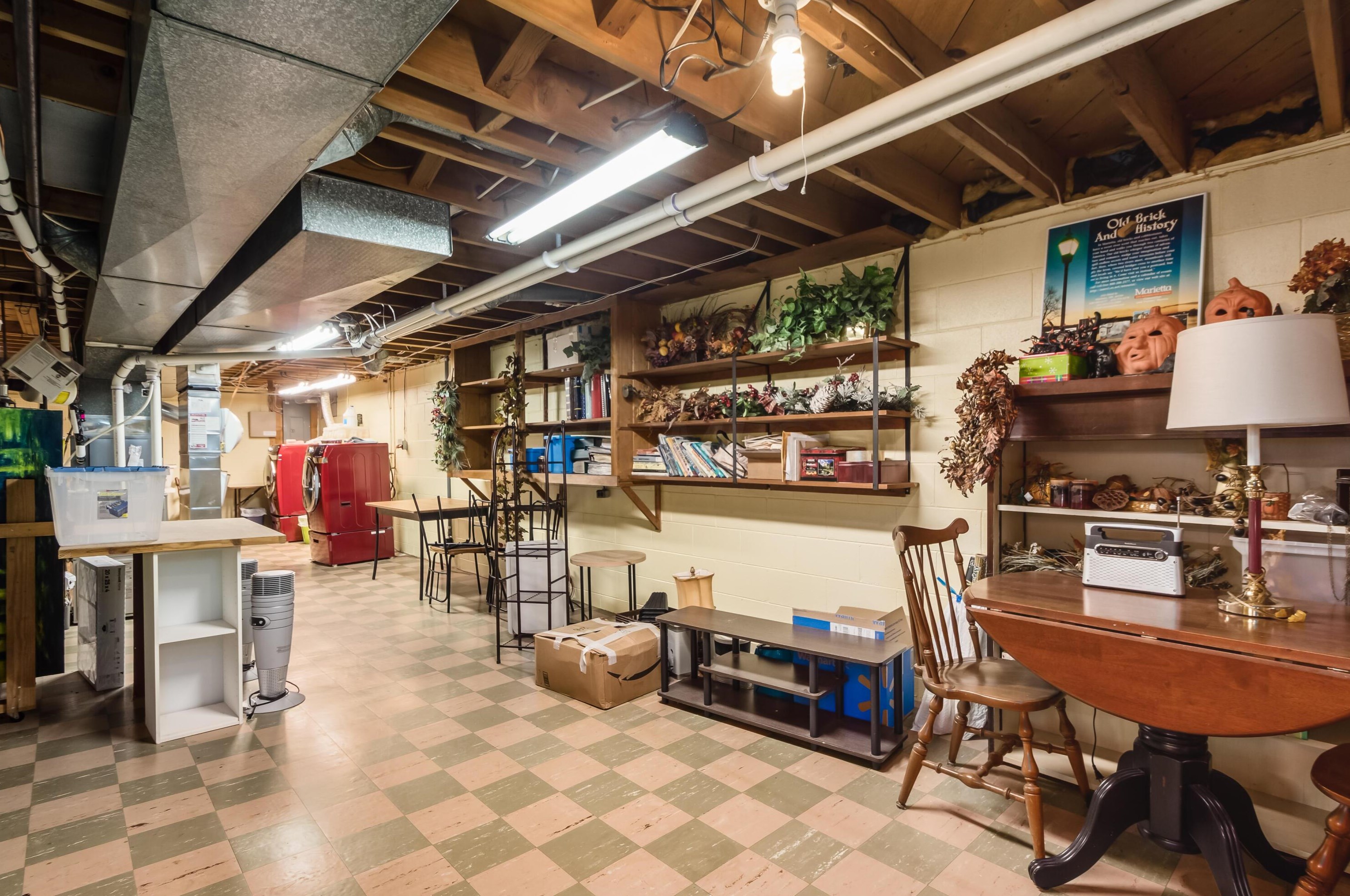 915 Greenridge Rd, Columbus OH 43235-3417 exterior