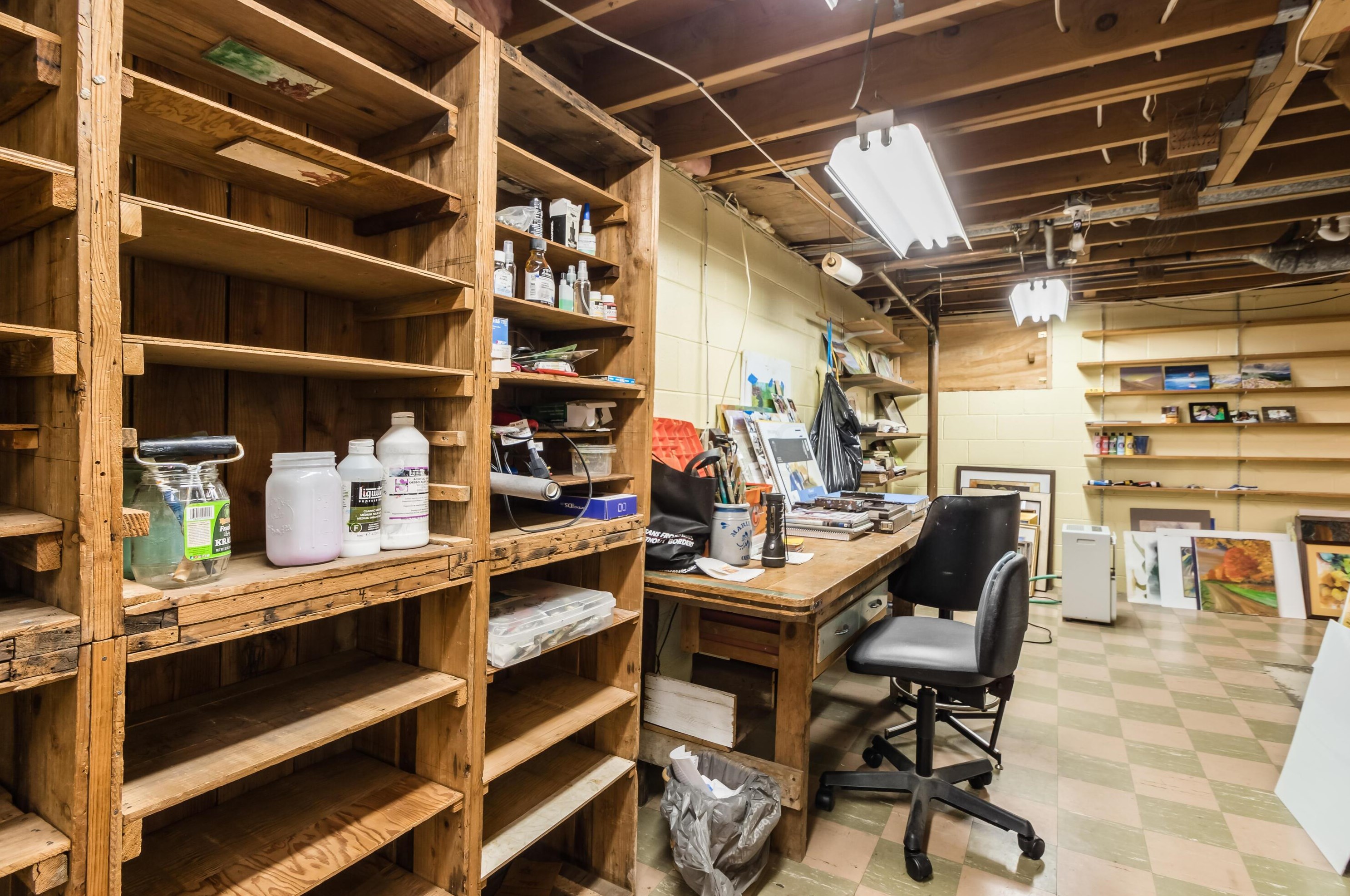 915 Greenridge Rd, Columbus OH 43235-3417 exterior