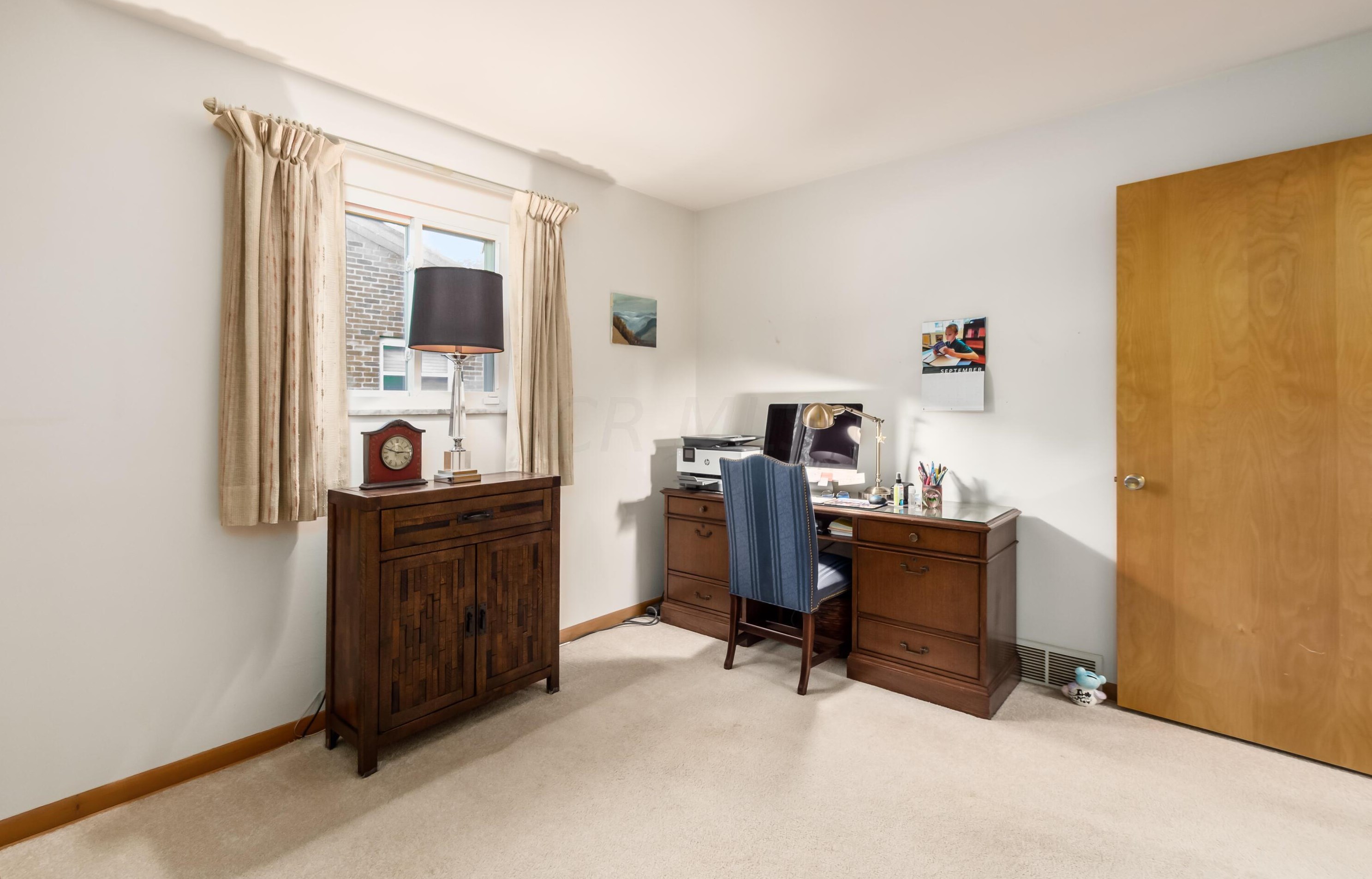 915 Greenridge Rd, Columbus OH 43235-3417 exterior