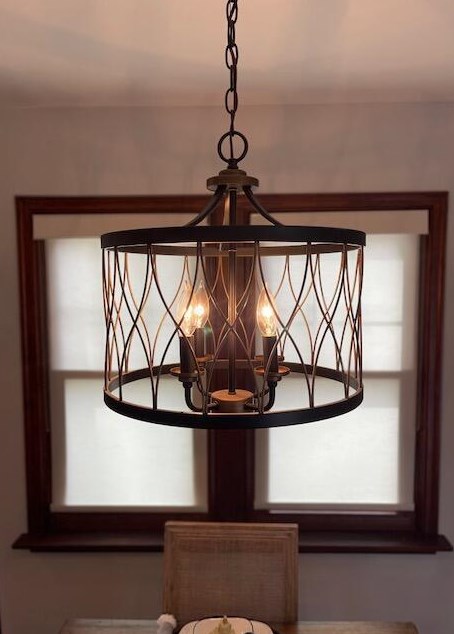 241 Gdn Rd, Columbus OH 43224-1010 exterior