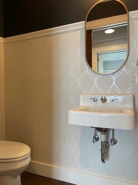 241 Gdn Rd, Columbus OH 43224-1010 exterior