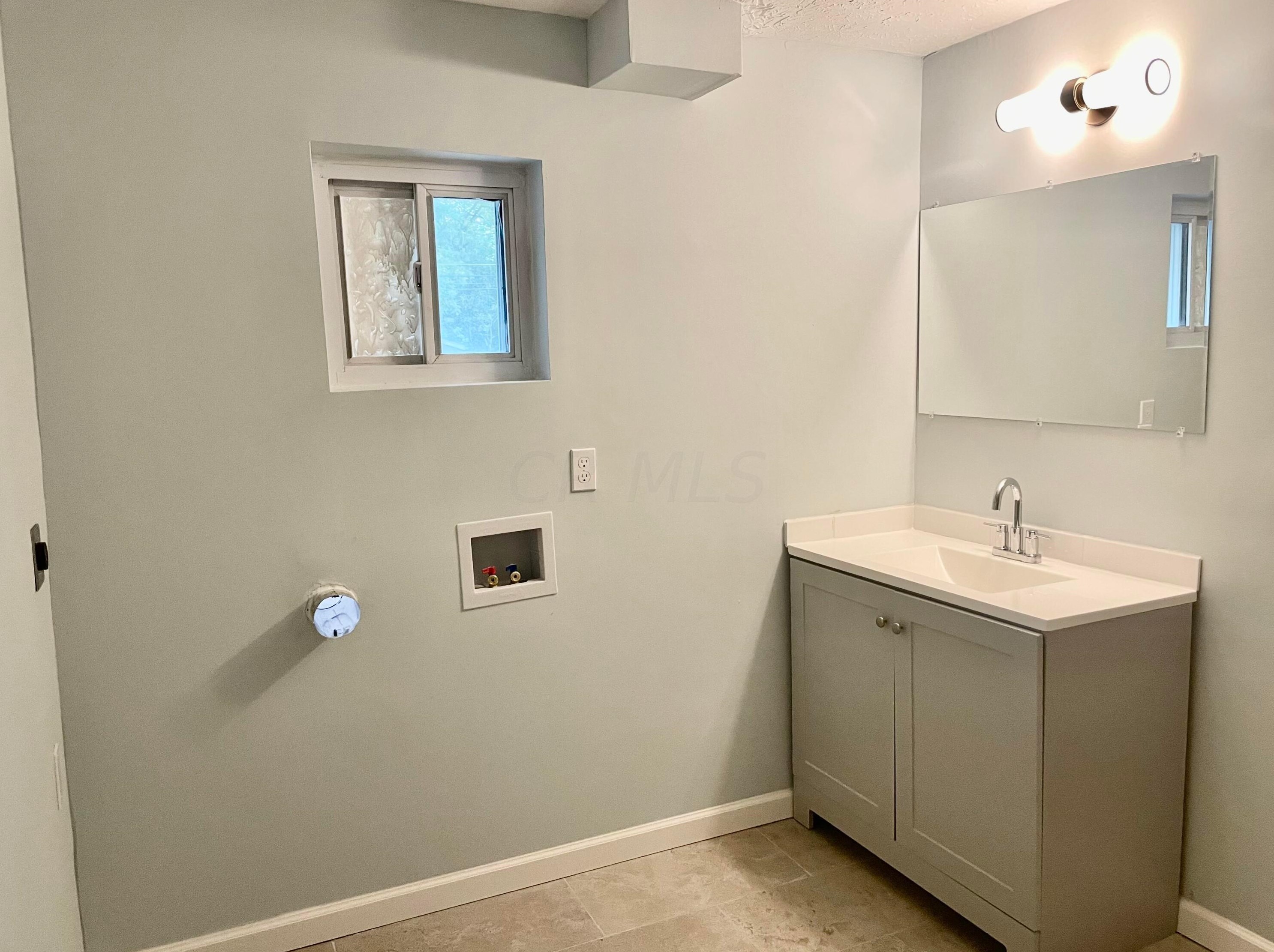 223 Southard Dr, Columbus OH  43207-2967 exterior