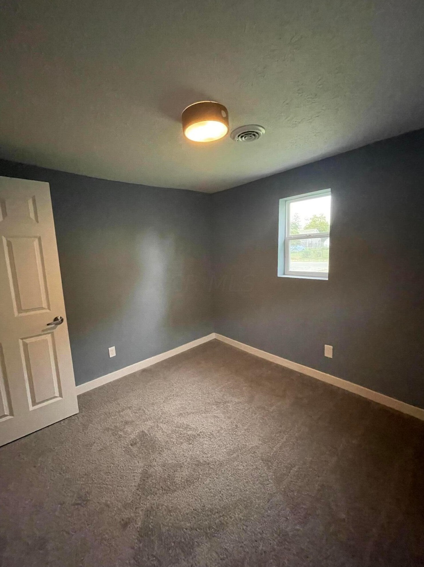 223 Southard Dr, Columbus OH  43207-2967 exterior