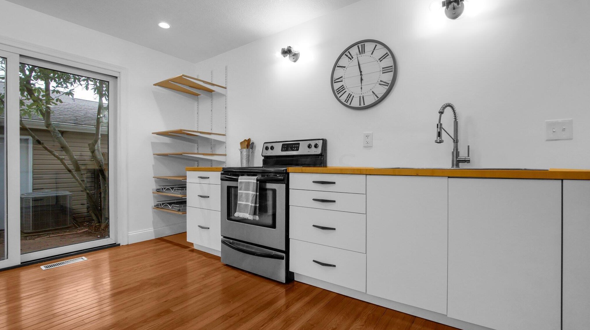 5611 Chowning Way, Columbus OH 43213-1479 exterior