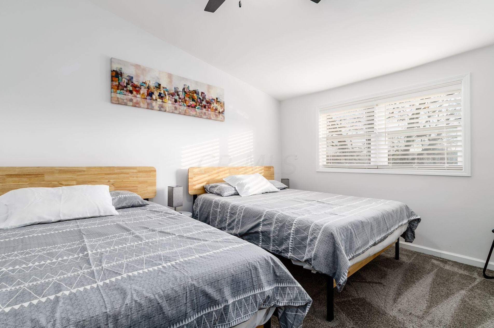 493 2nd Ave, Columbus OH  43201-3655 exterior