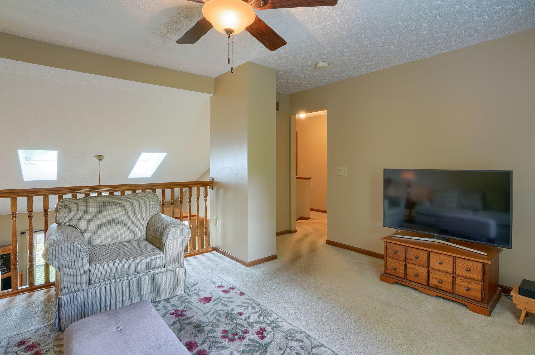 6437 Foxhill Dr, Cnl Wnchstr OH  43110-8767 exterior