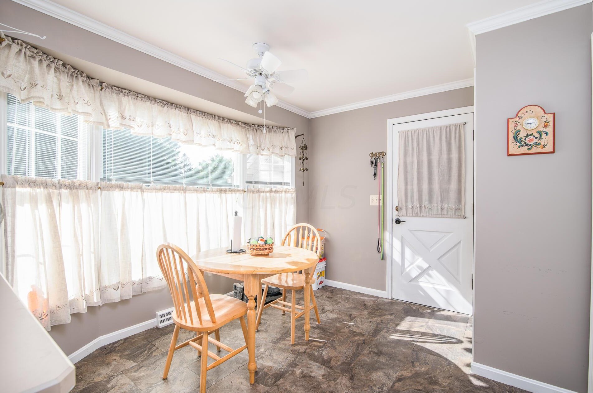 1133 Springbrook Dr, Mansfield OH 44906-3544 exterior