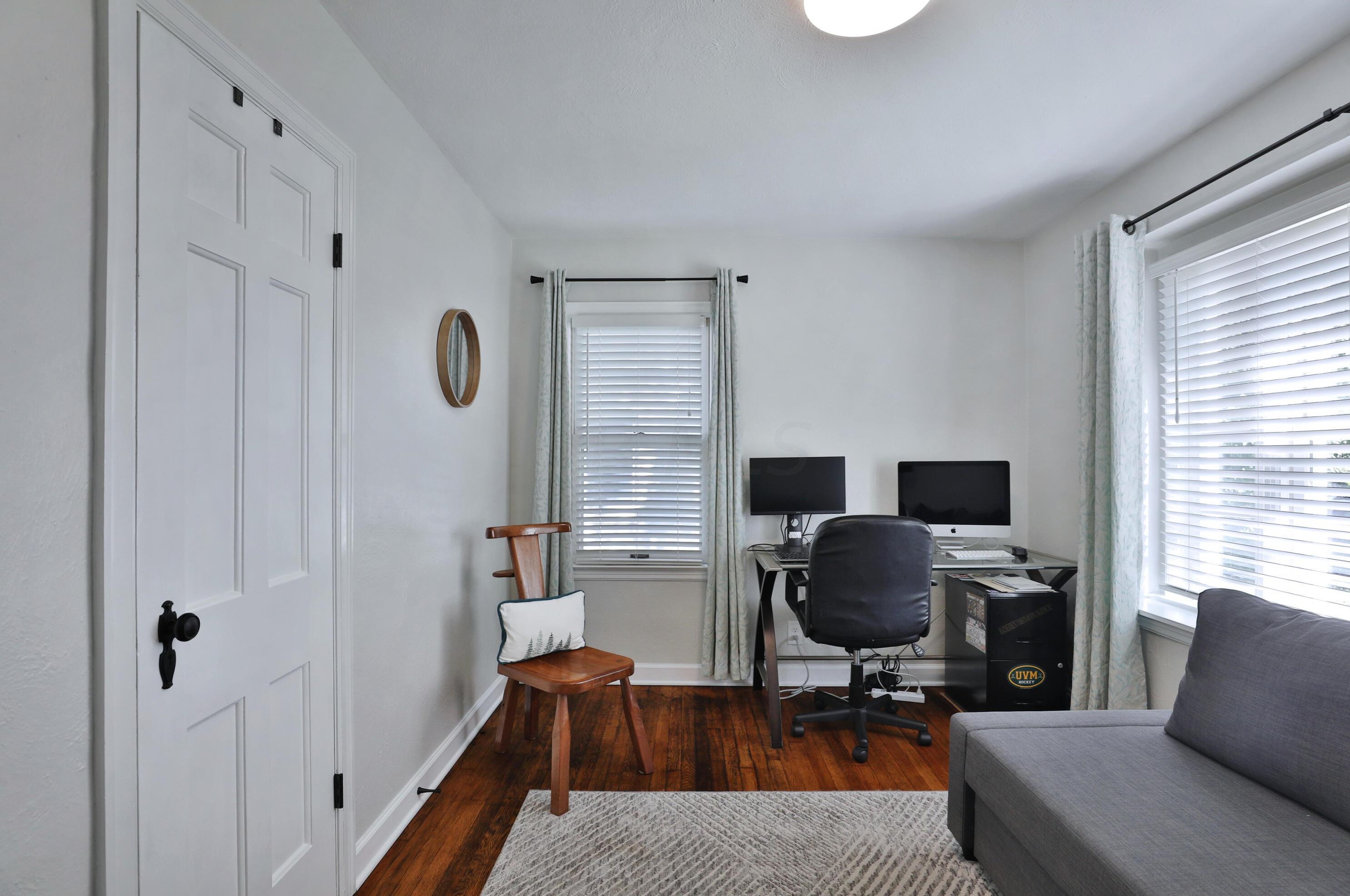 1745 Gerrard Ave, Columbus OH 43212-1374 exterior