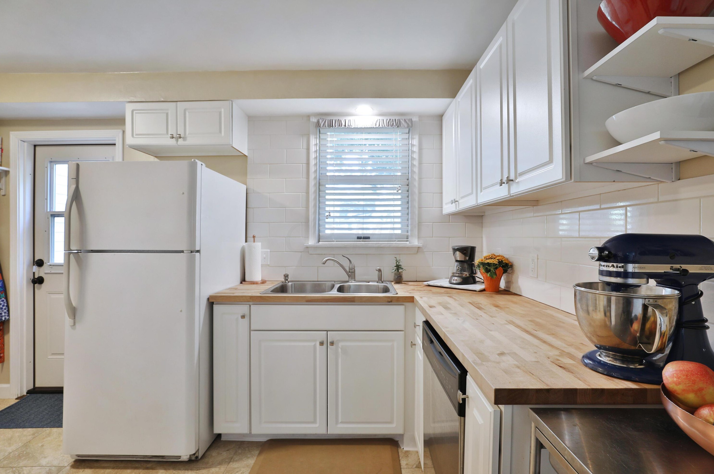 1745 Gerrard Ave, Columbus OH 43212-1374 exterior