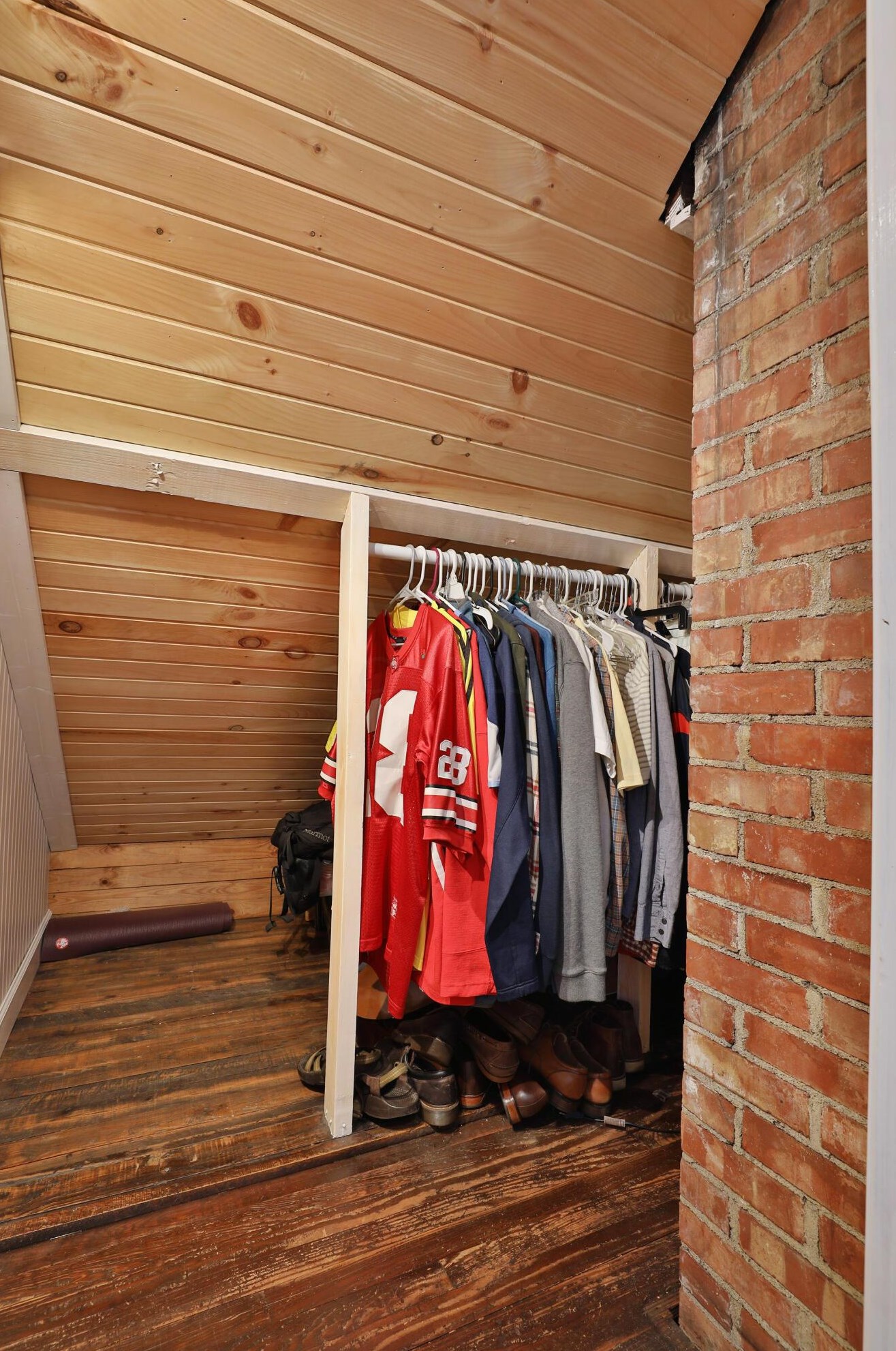 1745 Gerrard Ave, Columbus OH 43212-1374 exterior