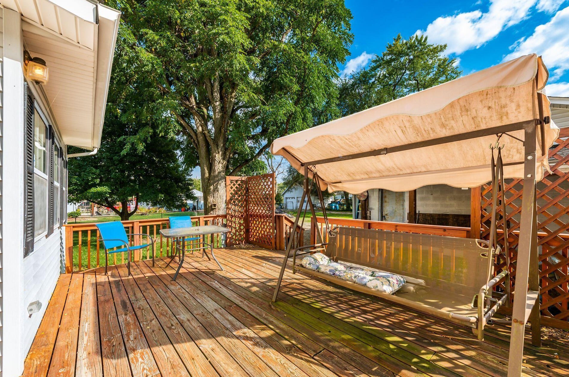 1957 Lisle Ave, Columbus OH 43207-4441 exterior